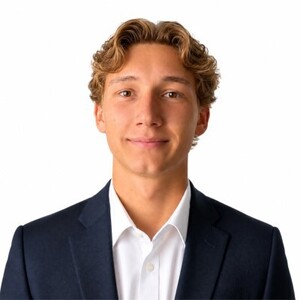 Alex Gude